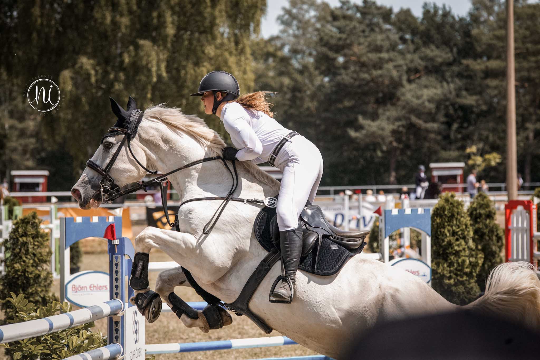 Nele Isberner Turnierfotografie Reiten
